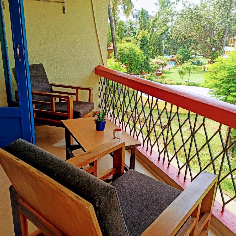 Carina Beach Resort Бенаулим Экстерьер фото