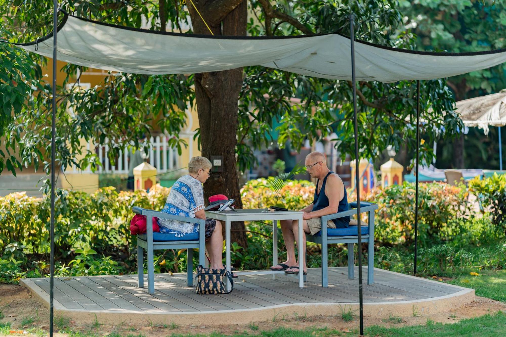 Carina Beach Resort Бенаулим Экстерьер фото